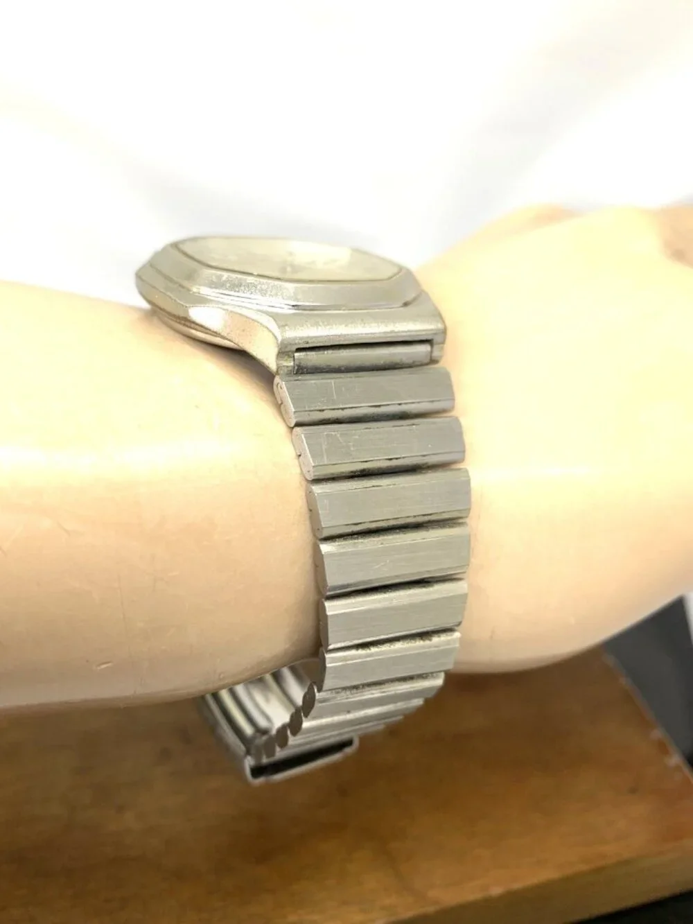 Continental Men's Watch Swiss Quartz Vintage Silver Dial Date Stainless Steel